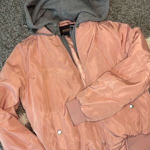 Light pink or mauve. Ambiance outerwear. Medium hoodie coat with pockets